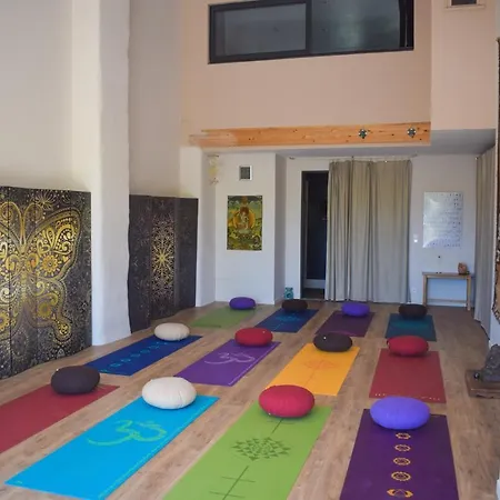 Bed and Breakfast La Grande Oasis - Atypiques 4*