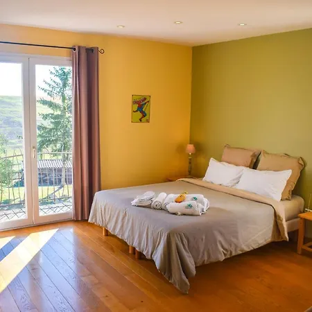 La Grande Oasis - Logements Atypiques Bed & Breakfast 4*