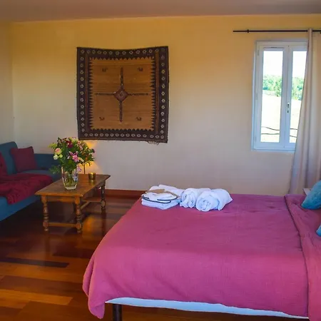 La Grande Oasis - Logements Atypiques Oda ve Kahvaltı Grazac (Tarn)