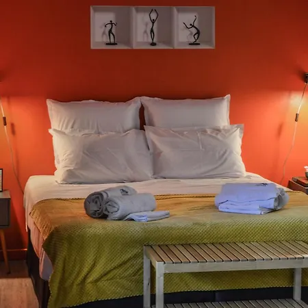 La Grande Oasis - Logements Atypiques 4* Grazac (Tarn)