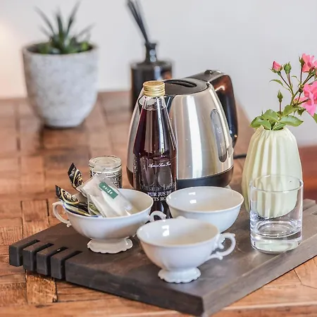 La Grande Oasis - Logements Atypiques